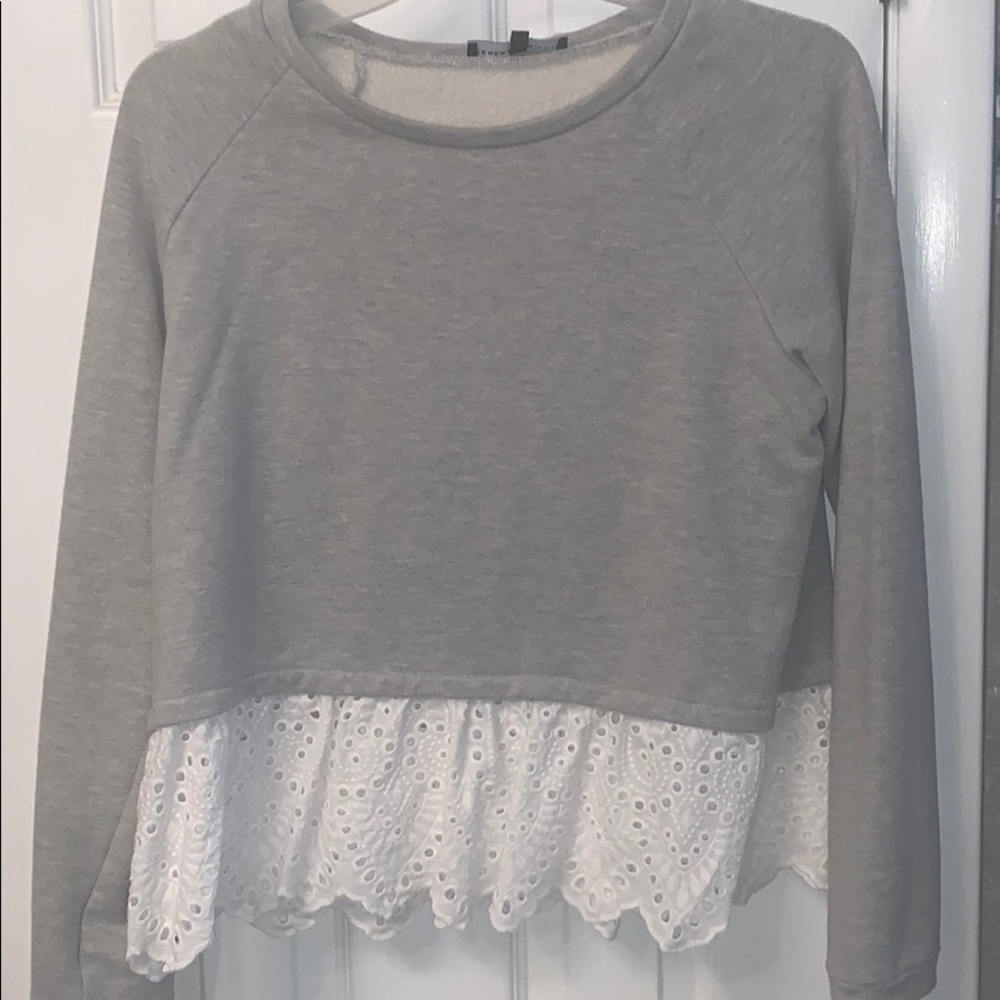 GRAY AND LACE SWEATER/CREWNECK